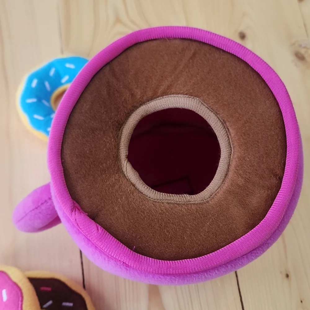 ZippyPaws Burrow Coffee and Donutz Interactive Dog Toy - Picture 6 of 12